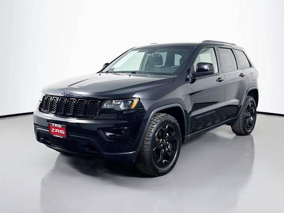 JEEP GRAND CHEROKEE 2018 1C4RJFAGXJC353090 image